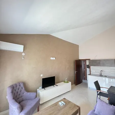 Apartments Harris Ulcinj Exterior photo