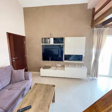 Apartments Harris Ulcinj Exterior photo